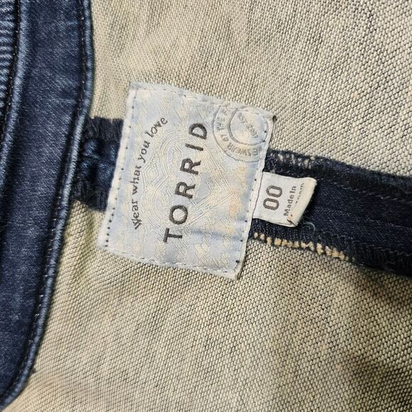 Torrid Military Style Denim Jacket Unworn Size 00/ US 10 - Picture 3 of 4
